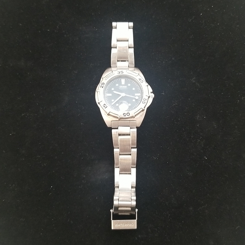 GUESS Waterpro Ladies Watch - Picture 3 of 6
